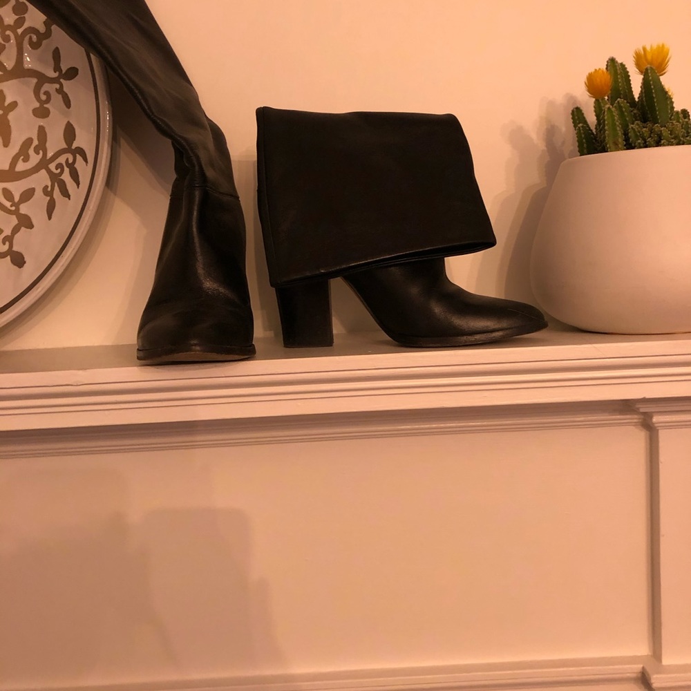 Club Monaco boots size 6